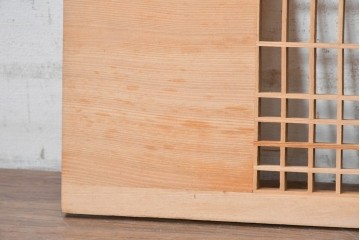 ヴィンテージ建具　昭和後期　彫刻入り　松竹梅の意匠と繊細な組子が美しい欄間2枚セット　(R-088987)