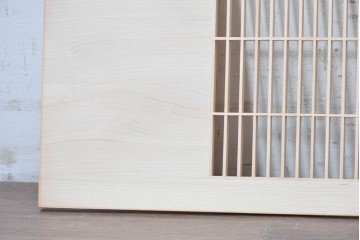 ヴィンテージ建具　昭和後期　筬格子に鶴と松の立体彫刻が映える欄間2枚セット　(R-088989)