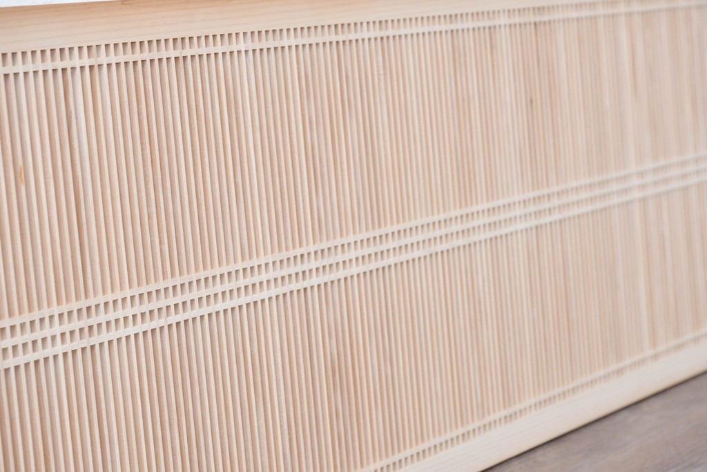 ヴィンテージ建具　昭和後期　職人技が光る細密な筬欄間2枚セット　(R-088995)