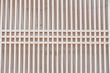 ヴィンテージ建具　昭和後期　職人技が光る細密な筬欄間2枚セット　(R-088997)