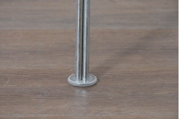 デンマークヴィンテージ　FRITZ HANSEN(フリッツハンセン)　数学的曲線でデザインされたスーパー円テーブル　現行定価約34万円　(R-088999)