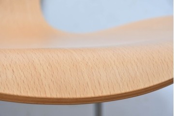 中古　美品　FRITZ HANSEN(フリッツハンセン)　ビーチ材　SERIES 7(セブンチェア)　ナチュラルなダイニングチェア2脚セット　現行定価2脚で約14万円　(R-089000)