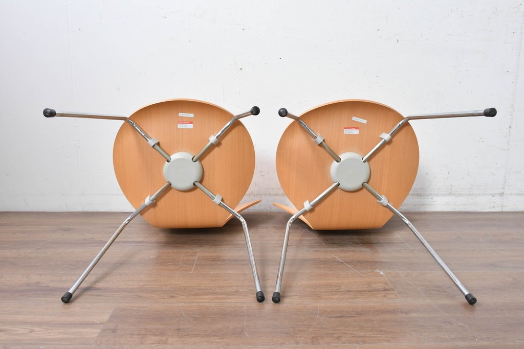 中古　美品　FRITZ HANSEN(フリッツハンセン)　ビーチ材　SERIES 7(セブンチェア)　ナチュラルなダイニングチェア2脚セット　現行定価2脚で約14万円　(R-089000)