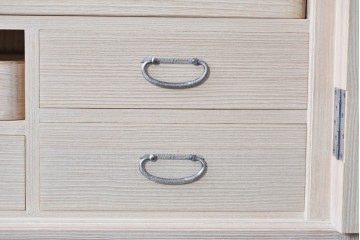 中古　美品　伝統工芸士　田澤謙介作　胴厚・四方丸の加茂総桐箪笥　(R-089002)