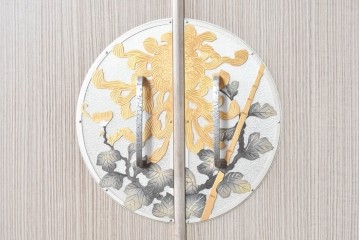中古　美品　伝統工芸士　田澤謙介作　胴厚・四方丸の加茂総桐箪笥　(R-089002)