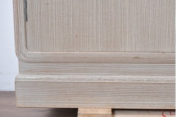 中古　伝統工芸士　田澤謙介作　菊文様の金具が上品な加茂総桐箪笥　(R-089003)