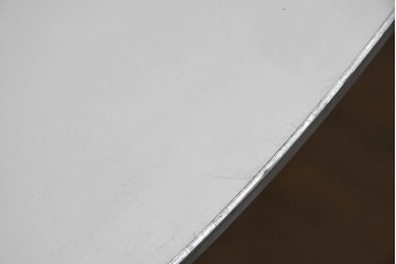 中古　FRITZ HANSEN(フリッツハンセン)　数学的曲線でデザインされたスーパー円テーブル　現行定価約34万円　(R-089008)