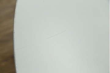 中古　FRITZ HANSEN(フリッツハンセン)　数学的曲線でデザインされたスーパー円テーブル　現行定価約34万円　(R-089008)