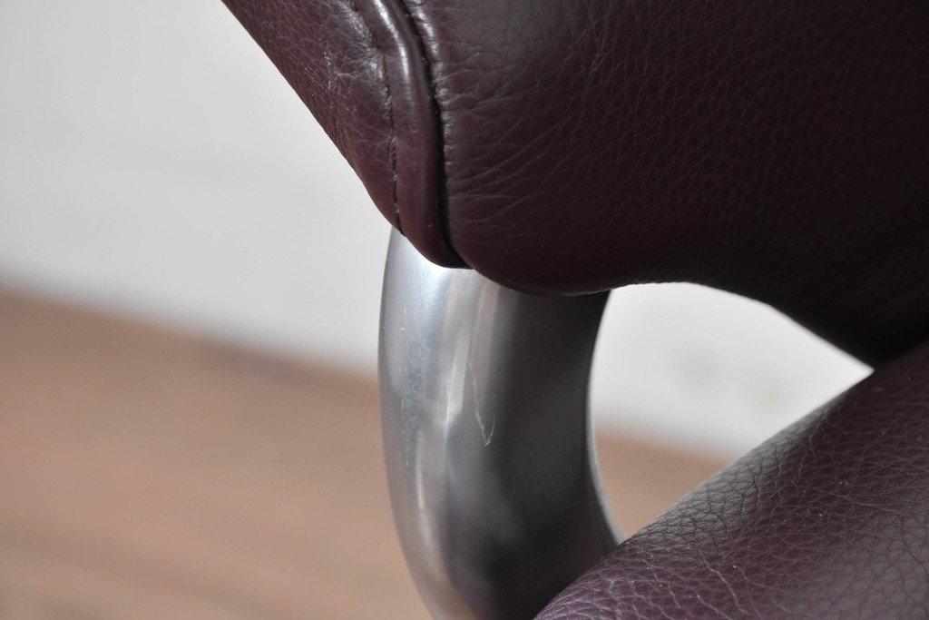 中古　美品　EKORNES(エコーネス)　Stressless Magic(ストレスレス マジック)　シグニチャー　Mサイズ　本革　オットマン付きストレスレスチェア　定価約75万円　(R-089009)