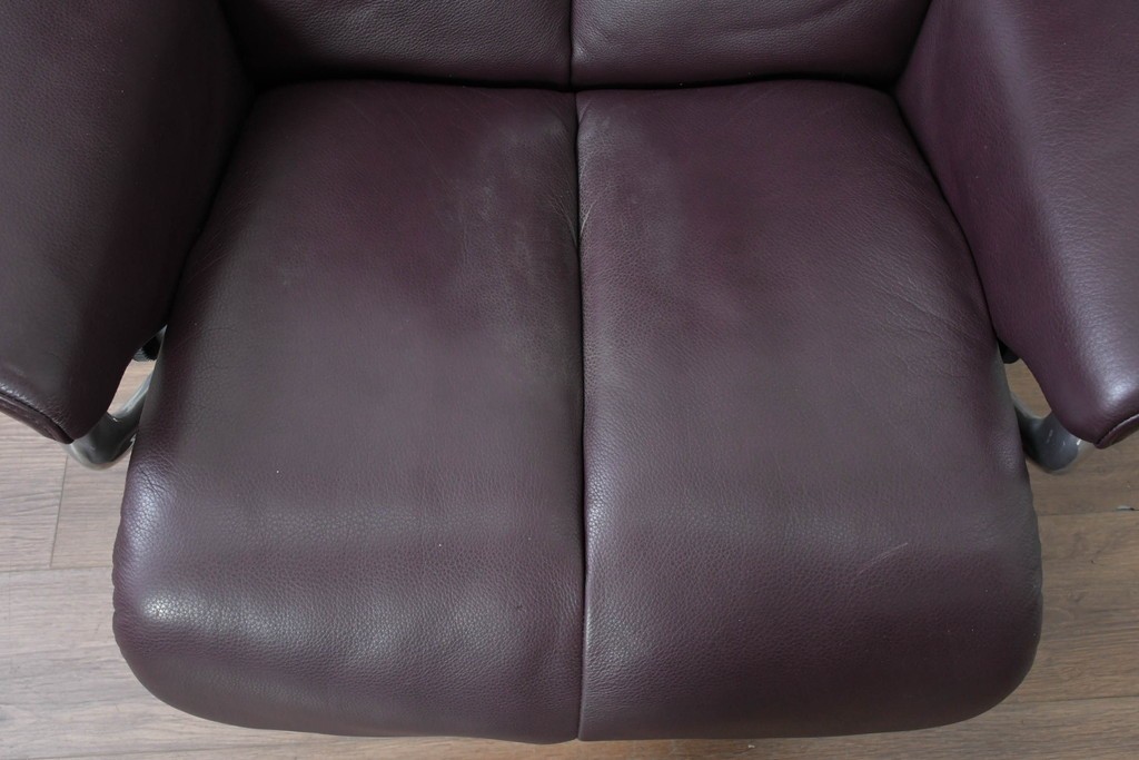 中古　美品　EKORNES(エコーネス)　Stressless Magic(ストレスレス マジック)　シグニチャー　Mサイズ　本革　オットマン付きストレスレスチェア　定価約75万円　(R-089009)