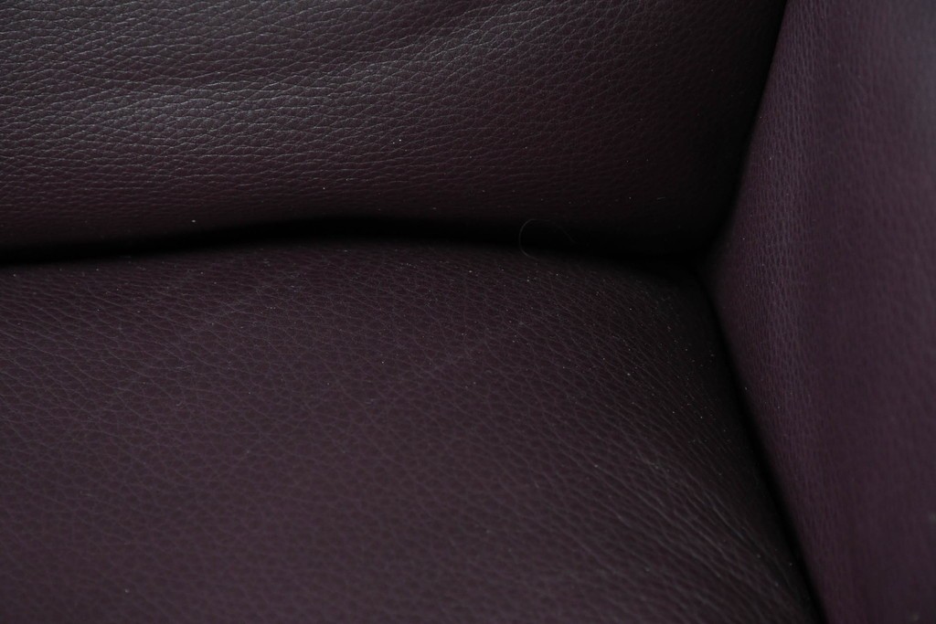 中古　美品　EKORNES(エコーネス)　Stressless Magic(ストレスレス マジック)　シグニチャー　Mサイズ　本革　オットマン付きストレスレスチェア　定価約75万円　(R-089009)
