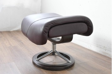 中古　美品　EKORNES(エコーネス)　Stressless Magic(ストレスレス マジック)　シグニチャー　Mサイズ　本革　オットマン付きストレスレスチェア　定価約75万円　(R-089009)
