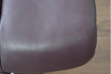 中古　美品　EKORNES(エコーネス)　Stressless Magic(ストレスレス マジック)　シグニチャー　Mサイズ　本革　オットマン付きストレスレスチェア　定価約75万円　(R-089009)