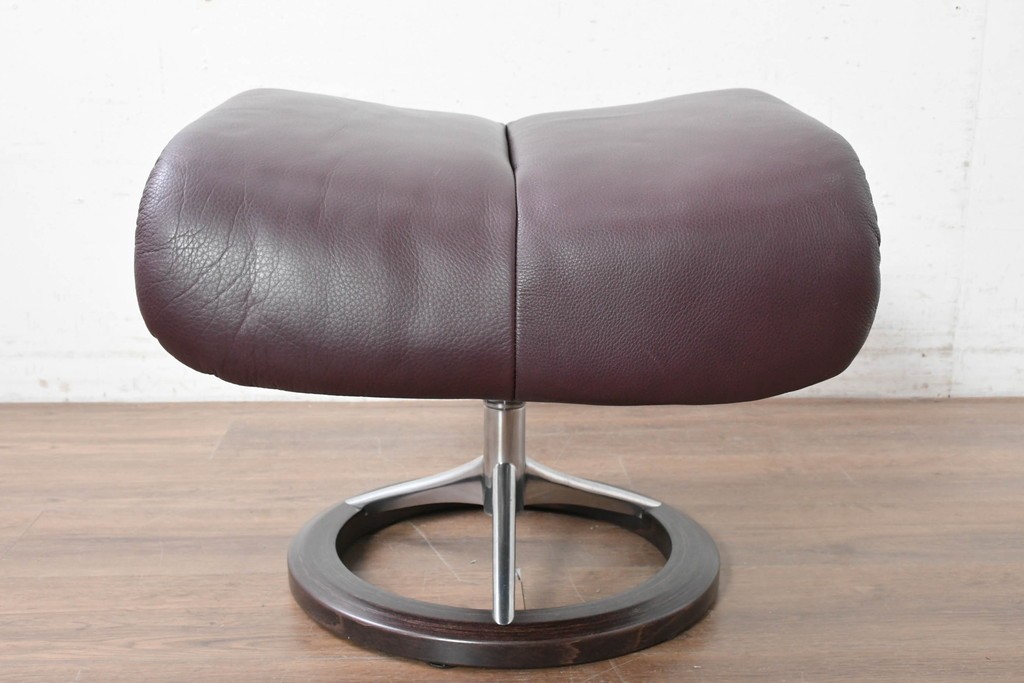 中古　美品　EKORNES(エコーネス)　Stressless Magic(ストレスレス マジック)　シグニチャー　Mサイズ　本革　オットマン付きストレスレスチェア　定価約75万円　(R-089009)