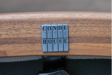 中古　美品　CONDE HOUSE(カンディハウス)　WING LUX LD　本革　ウォールナット材　曲線的なアームが美しいサイドチェア4脚セット　(R-089010)