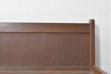 ヨーロッパヴィンテージ　重厚な佇まいのチャーチベンチ　(R-089020)