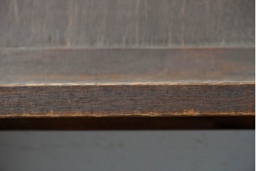 ヨーロッパヴィンテージ　重厚な佇まいのチャーチベンチ　(R-089020)
