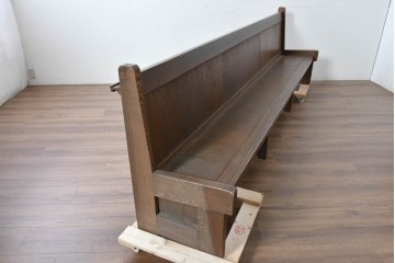 ヨーロッパヴィンテージ　特大!!　幅270cm超え　圧倒的な存在感のチャーチベンチ　(R-089022)