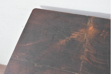 アジアンヴィンテージ　バリ島　無垢材　幾何学的なフォルムが目を引くアンティーク調の花台　(R-089025)