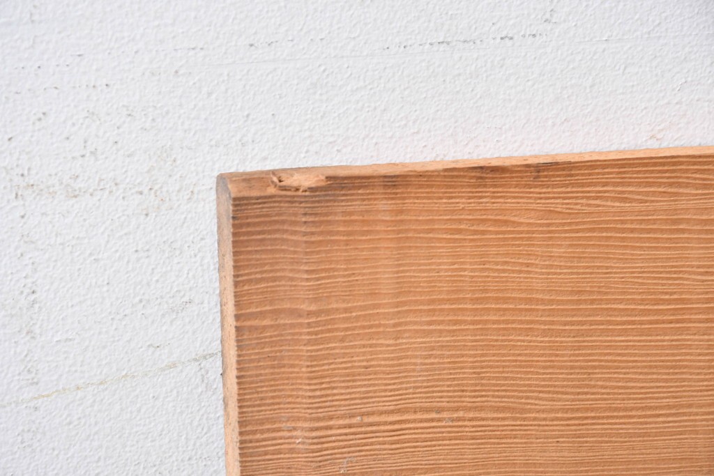ヴィンテージ建具　昭和後期　杉材　節穴を活かした素朴な表情が味わい深い欄間2枚セット　(R-089035)