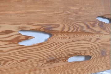 ヴィンテージ建具　昭和後期　杉材　節穴を活かした素朴な表情が味わい深い欄間2枚セット　(R-089036)