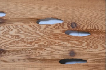 ヴィンテージ建具　昭和後期　杉材　節穴を活かした素朴な表情が味わい深い欄間2枚セット　(R-089036)