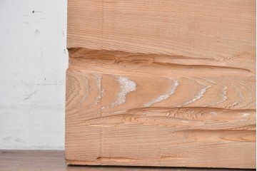 ヴィンテージ建具　昭和後期　杉材　節穴を活かした素朴な表情が味わい深い欄間2枚セット　(R-089039)