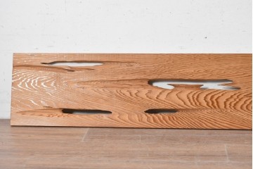 ヴィンテージ建具　昭和後期　杉材　節穴を活かした素朴な表情が味わい深い欄間2枚セット　(R-089040)