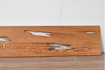 ヴィンテージ建具　昭和後期　杉材　節穴を活かした素朴な表情が味わい深い欄間2枚セット　(R-089040)