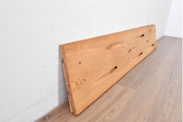 ヴィンテージ建具　昭和後期　杉材　節穴を活かした素朴な表情が味わい深い欄間2枚セット　(R-089042)