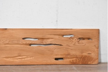 ヴィンテージ建具　昭和後期　杉材　節穴を活かした素朴な表情が味わい深い欄間2枚セット　(R-089043)