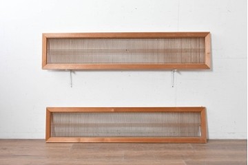 ヴィンテージ建具　昭和後期　繊細な縦桟が整然と並ぶ筬欄間2枚セット　(R-089045)