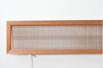 ヴィンテージ建具　昭和後期　繊細な縦桟が整然と並ぶ筬欄間2枚セット　(R-089045)