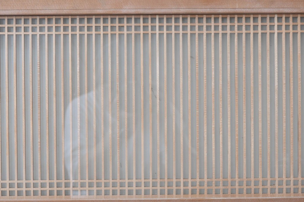 ヴィンテージ建具　昭和後期　両面ガラス入りの細密な筬欄間2枚セット　(R-089046)