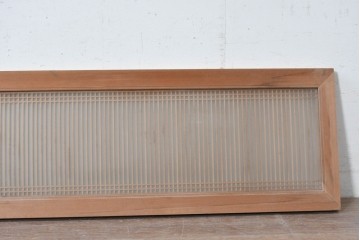 ヴィンテージ建具　昭和後期　両面ガラス入りの細密な筬欄間2枚セット　(R-089046)
