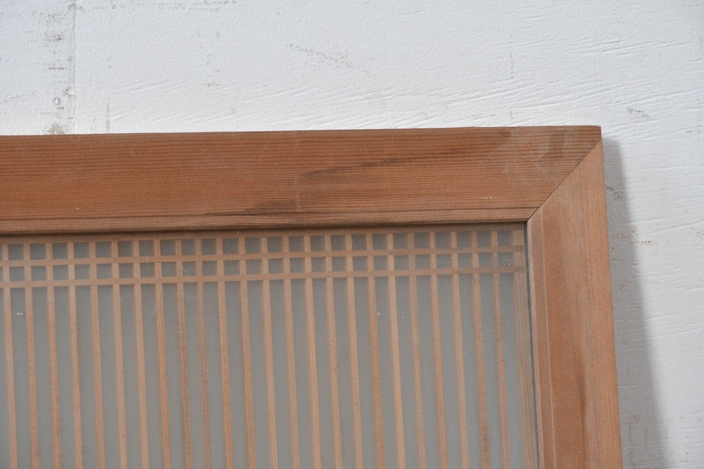 ヴィンテージ建具　昭和後期　両面ガラス入りの細密な筬欄間2枚セット　(R-089046)