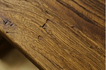 中古　美品　チーク無垢材　重厚な脚組みが印象的なダイニングテーブル　(R-089049)