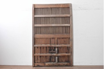 アンティーク建具　明治期　重厚な金具が目を引く格子蔵戸1枚　(R-089053)