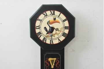 アイルランドヴィンテージ　激レア!!　希少　GUINNESS(ギネス)　著名ペインター作品　トゥーカンのイラストが可愛らしい壁掛け時計　(R-089072)
