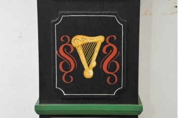 アイルランドヴィンテージ　激レア!!　希少　GUINNESS(ギネス)　著名ペインター作品　トゥーカンのイラストが可愛らしい壁掛け時計　(R-089072)