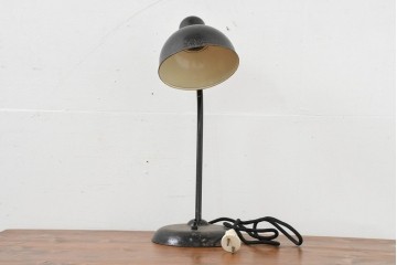 イギリスヴィンテージ　シックなブラックカラーのデスクスタンド　(R-089074)