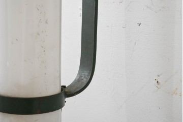 フランスヴィンテージ　クロスモチーフが印象的なウォールライト　(R-089079)