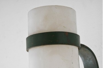 フランスヴィンテージ　クロスモチーフが印象的なウォールライト　(R-089079)