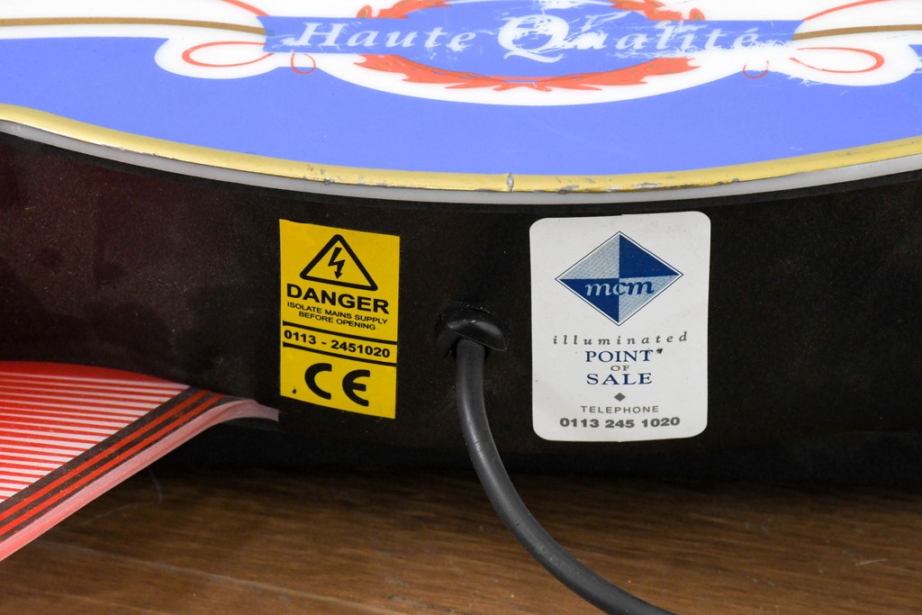 中古　イギリス　Kronenbourg(クローネンブルグ)のロゴ入り　壁掛けサイン看板　※国内仕様の電飾加工を承ります　(R-089083)