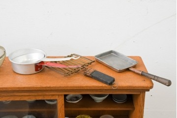 和製アンティーク　激レア珍品　三越百貨店購入品　大人が本気で作った!　精巧なおままごと用ミニチュア台所セット　(R-089092)
