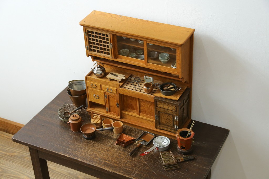 和製アンティーク　激レア珍品　三越百貨店購入品　大人が本気で作った!　精巧なおままごと用ミニチュア台所セット　(R-089092)