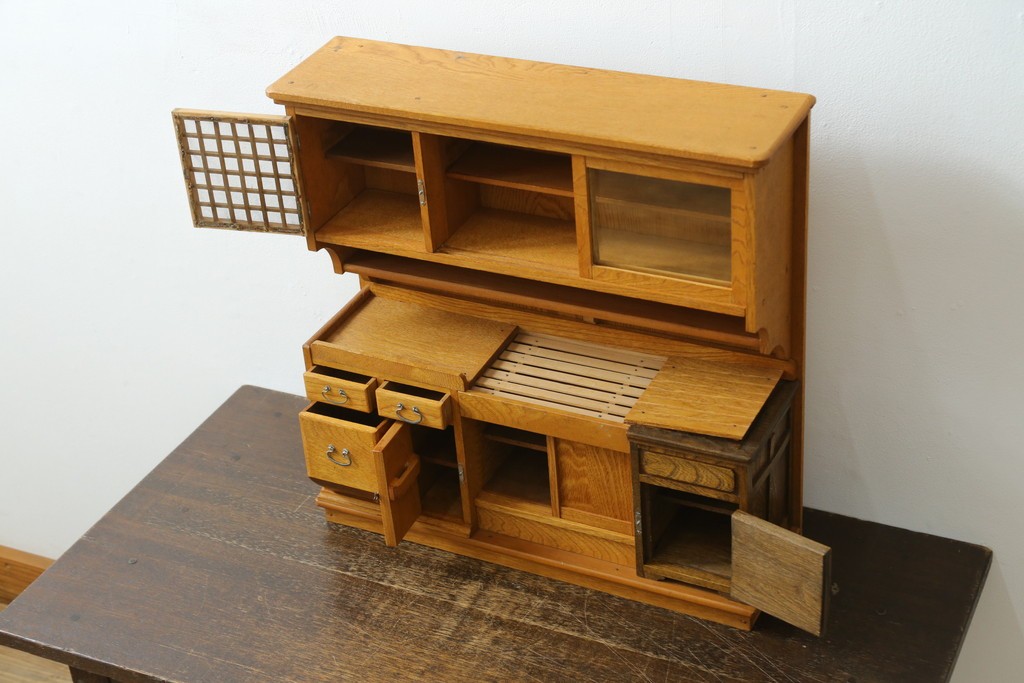 和製アンティーク　激レア珍品　三越百貨店購入品　大人が本気で作った!　精巧なおままごと用ミニチュア台所セット　(R-089092)