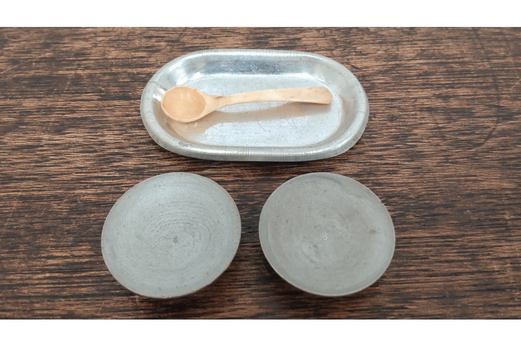 和製アンティーク　激レア珍品　三越百貨店購入品　大人が本気で作った!　精巧なおままごと用ミニチュア台所セット　(R-089092)