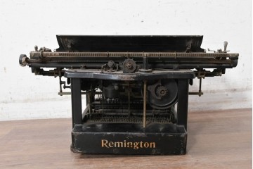 【簡易リペア限定品】　アメリカアンティーク　1900年頃　Remington Standard Typewriter No.10　重厚な佇まいが魅力のタイプライター　(R-089097)