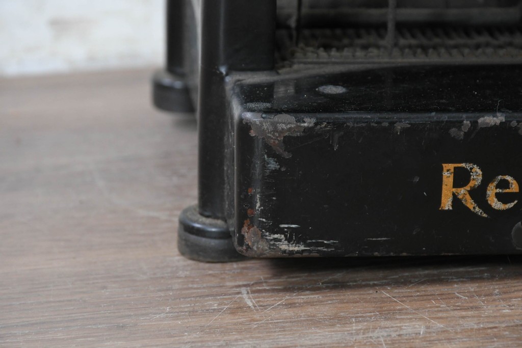 【簡易リペア限定品】　アメリカアンティーク　1900年頃　Remington Standard Typewriter No.10　重厚な佇まいが魅力のタイプライター　(R-089097)